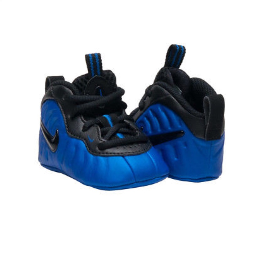 Bundle of 2 baby foams